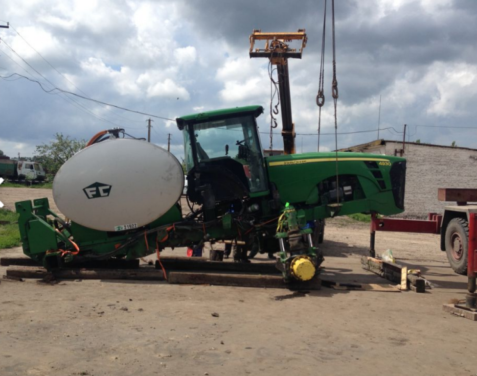 Selbstfahrspritze типа John Deere 4930, Neumaschine в Кіровоград (Фотография 5)