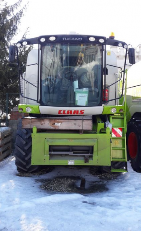 Oldtimer-Mähdrescher van het type CLAAS Tucano 320, Neumaschine in Івано-Франківськ (Foto 4)