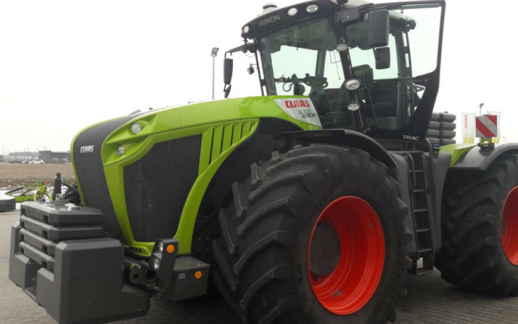 Oldtimer-Traktor του τύπου CLAAS Axion 950, Neumaschine σε Івано-Франківськ (Φωτογραφία 4)