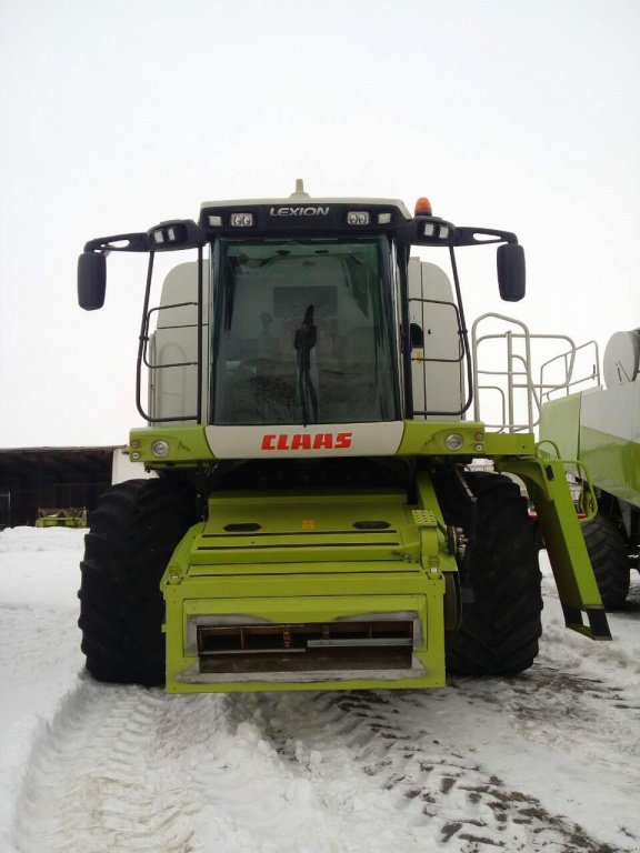 Oldtimer-Mähdrescher van het type CLAAS 580, Neumaschine in Бродецьке (Foto 2)