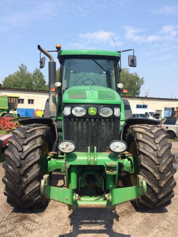 Oldtimer-Traktor Türe ait John Deere 7820, Neumaschine içinde Ковель (resim 4)