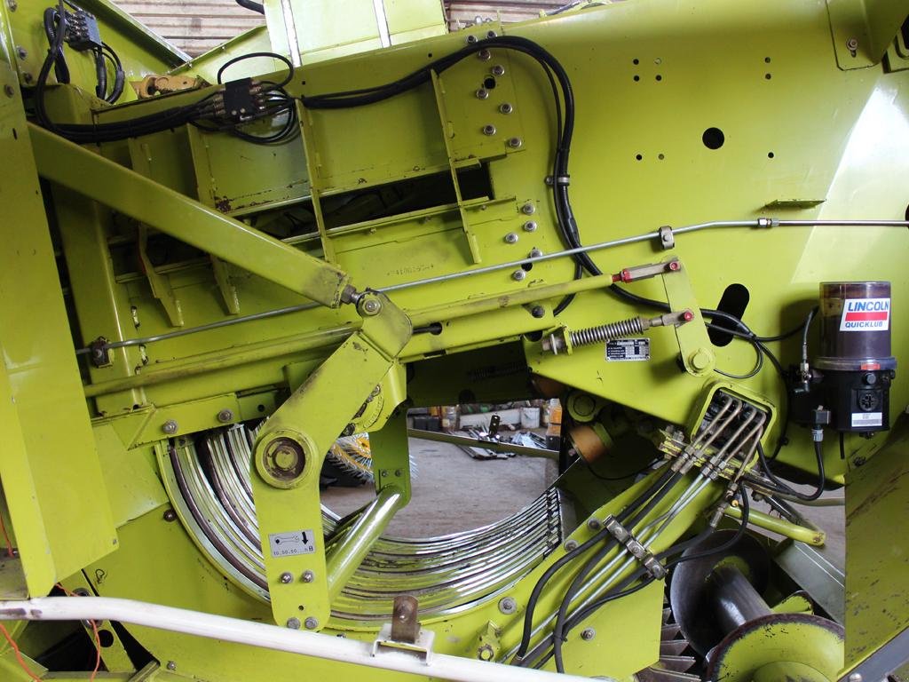 Hochdruckpresse del tipo CLAAS Quadrant 2100,  In Ковель (Immagine 5)