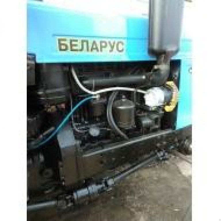 Oldtimer-Traktor van het type Belarus Беларус-82, Neumaschine in Мелітополь (Foto 7)