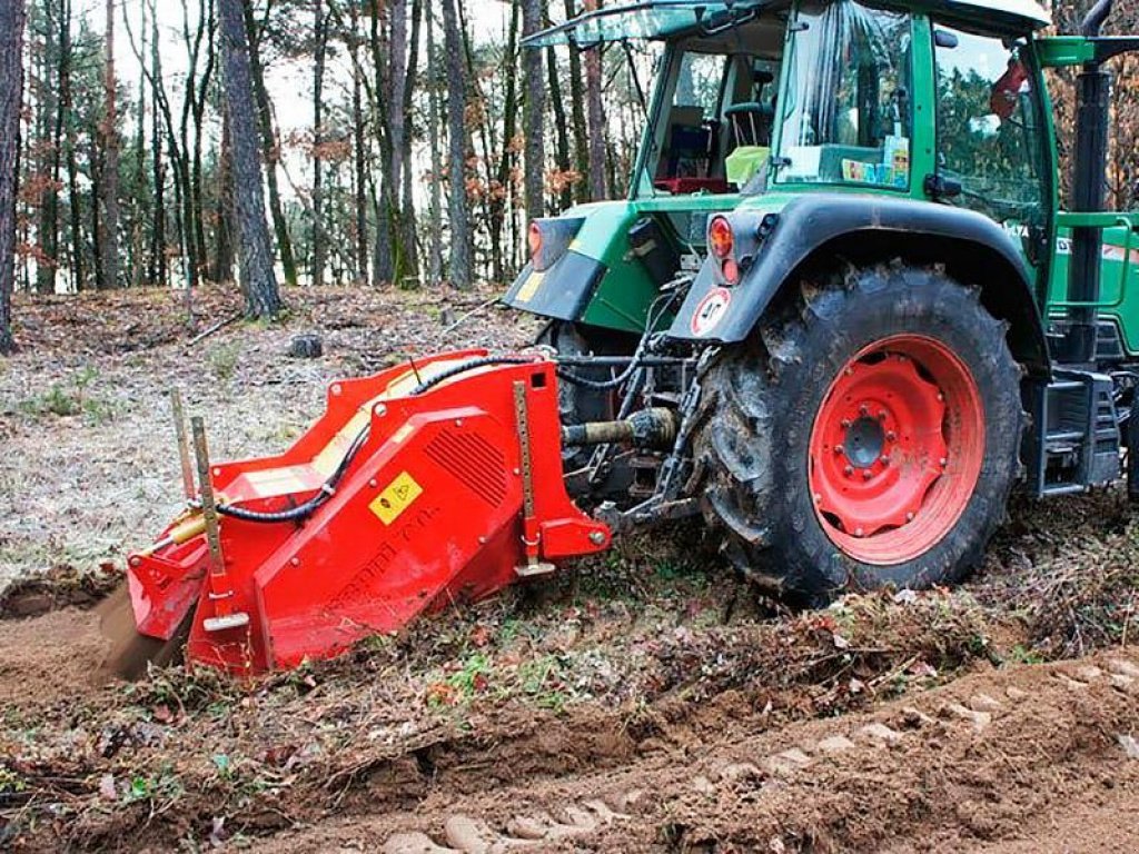 Straßenfräse Türe ait Seppi FC, Gebrauchtmaschine içinde Київ (resim 1)