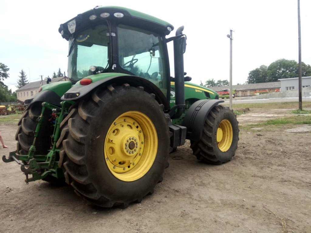 Oldtimer-Traktor Türe ait John Deere 8295R, Neumaschine içinde Не обрано (resim 6)