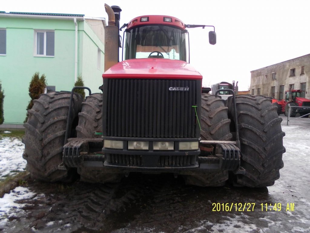 Oldtimer-Traktor of the type Case IH Steiger STX 535, Neumaschine in Нова Ушиця (Picture 1)