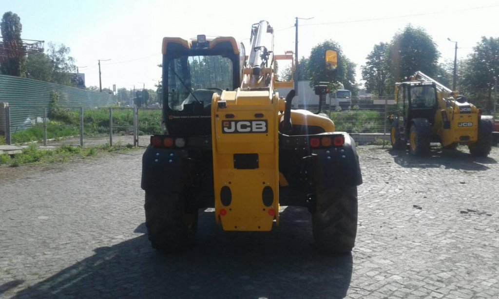 Teleskopstapler del tipo JCB 533-105, Neumaschine In Житомир (Immagine 1)