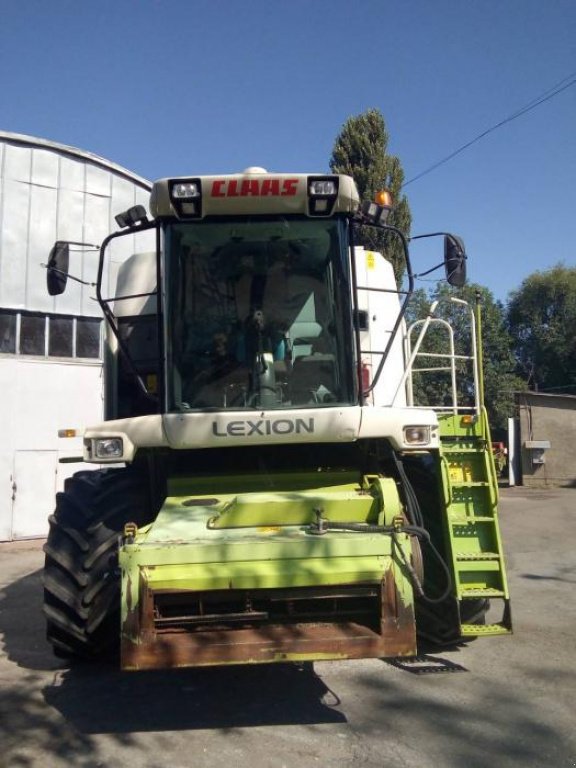 Oldtimer-Mähdrescher of the type CLAAS Lexion 480 Evolution, Neumaschine in Житомир (Picture 5)