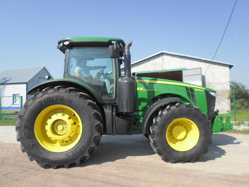 Oldtimer-Traktor a típus John Deere 8285R, Neumaschine ekkor: Житомир (Kép 3)