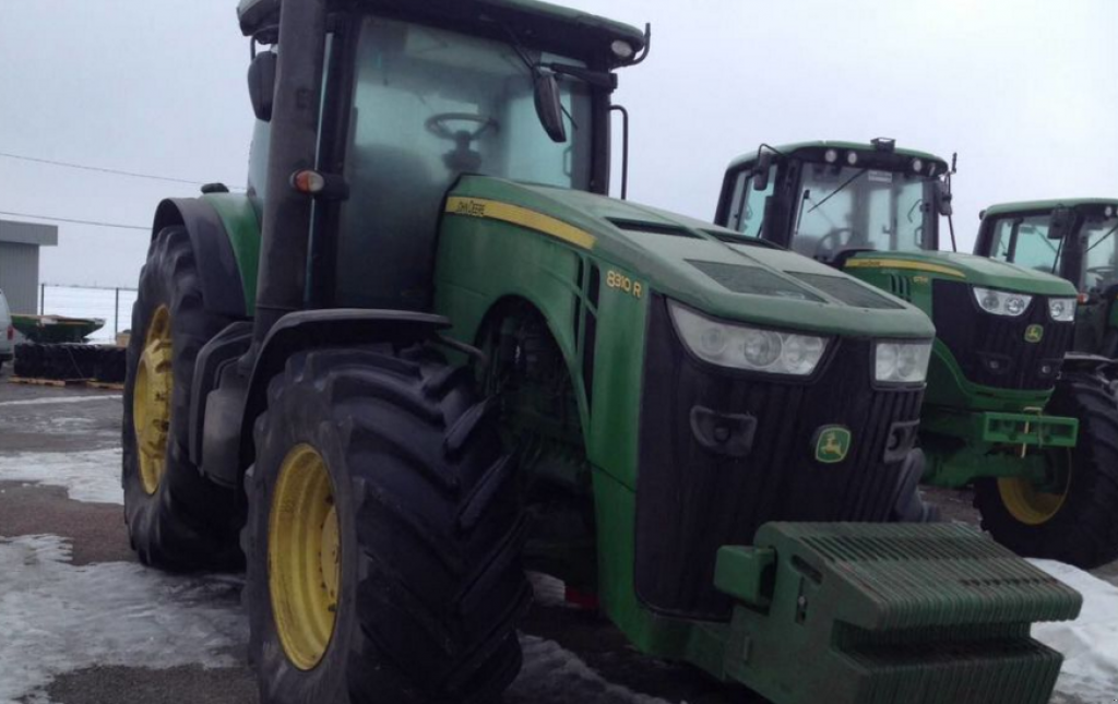 Oldtimer-Traktor typu John Deere 8310R, Neumaschine v Київ (Obrázek 4)