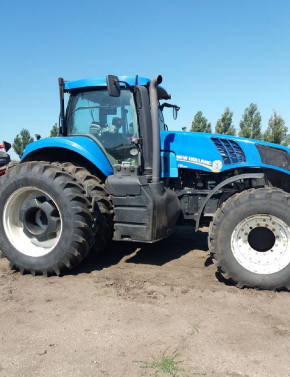 Oldtimer-Traktor des Typs New Holland T9.390, Neumaschine in Запоріжжя (Bild 1)