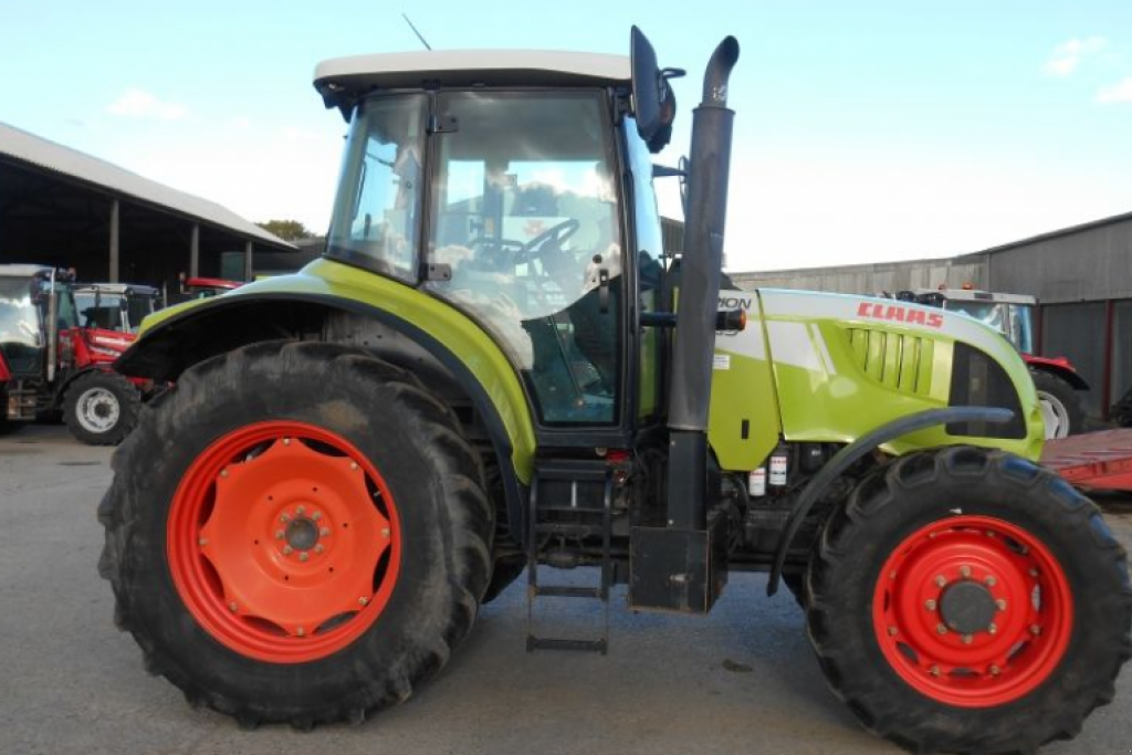 Oldtimer-Traktor typu CLAAS Arion 620, Neumaschine v Київ (Obrázek 1)