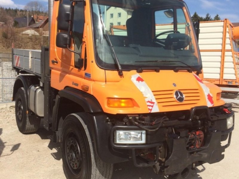 Мерседес unimog u400