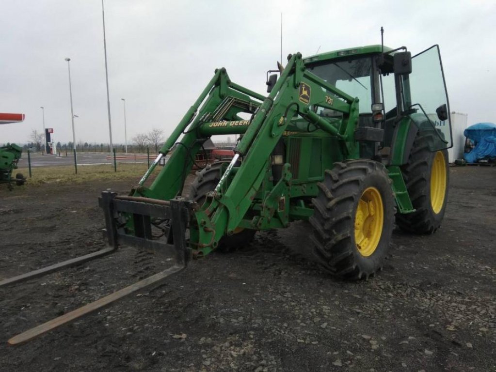 Oldtimer-Traktor van het type John Deere 6600, Neumaschine in Луцьк (Foto 3)