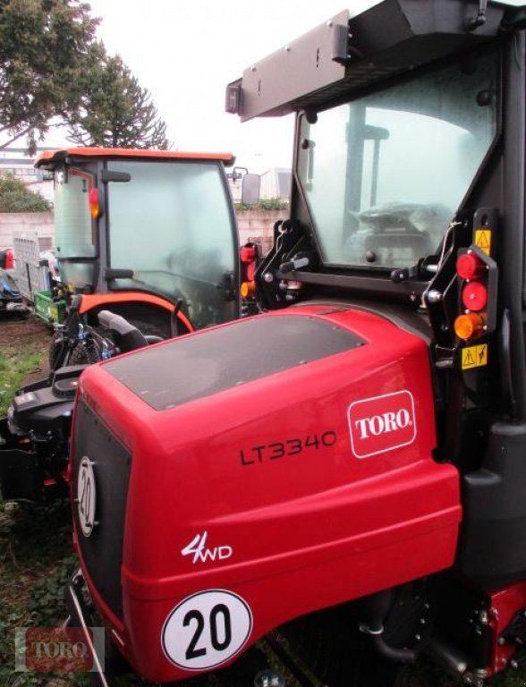 Großflächenmäher van het type Toro LT 3340-4WD, Gebrauchtmaschine in Korbach (Foto 5)