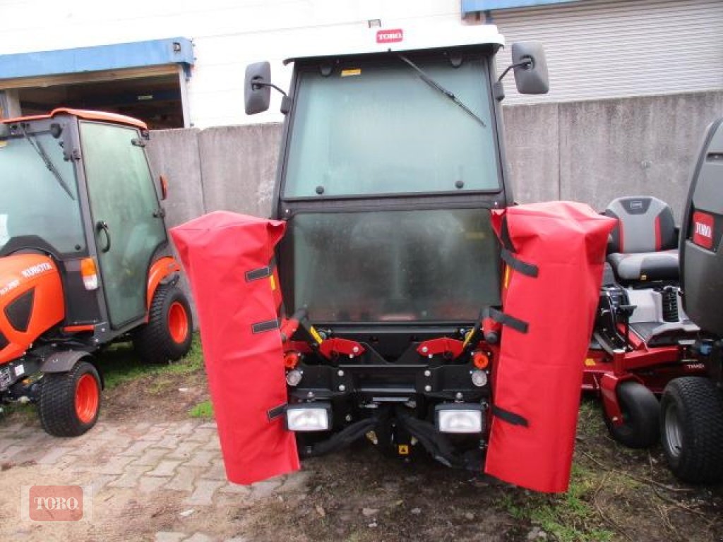 Großflächenmäher van het type Toro LT 3340-4WD, Gebrauchtmaschine in Korbach (Foto 2)