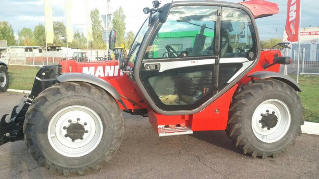 Teleskopstapler van het type Manitou MLT 735-120 LSU, Neumaschine in Звенигородка (Foto 3)