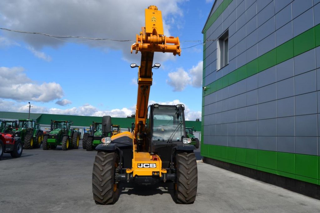 Teleskopstapler типа JCB 536-70 Agri, Neumaschine в Звенигородка (Фотография 2)