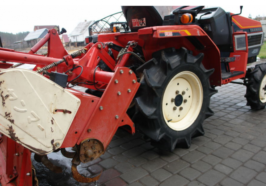 Hopfentraktor del tipo Yanmar F145, Neumaschine In Луцьк (Immagine 2)