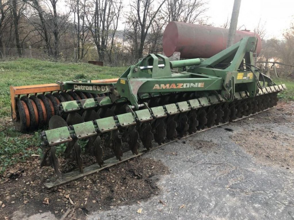 Wiesenegge van het type Amazone Catros 6001-2, Gebrauchtmaschine in Володарка (Foto 6)