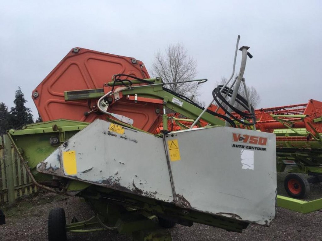 Oldtimer-Mähdrescher Türe ait CLAAS Lexion 480, Neumaschine içinde Володарка (resim 5)