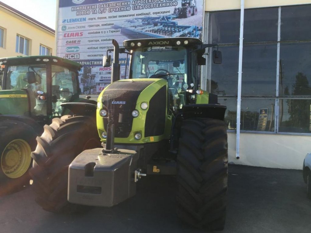 Oldtimer-Traktor del tipo CLAAS Axion 930, Neumaschine en Володарка (Imagen 7)