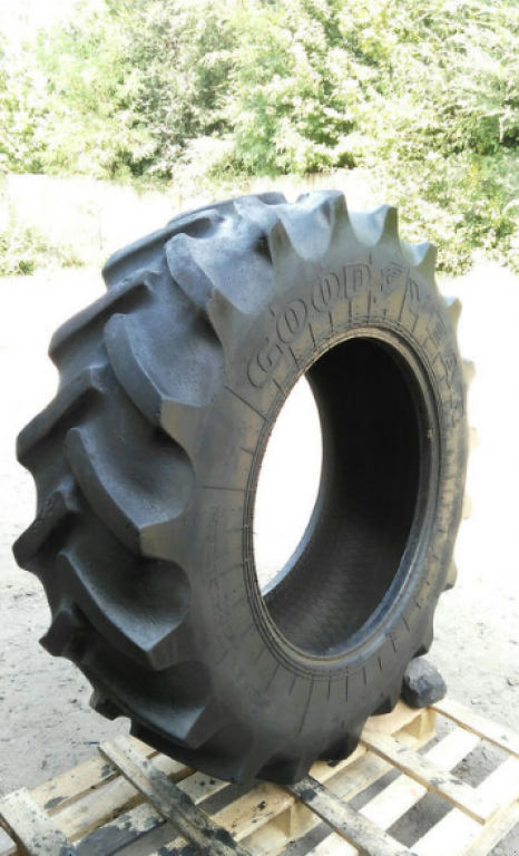 Reifen des Typs GoodYear 16.90-30.00,  in Житомир (Bild 1)