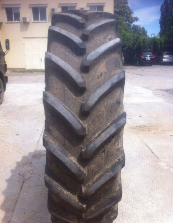 Reifen от тип Michelin 520/85R46,  в Житомир (Снимка 1)