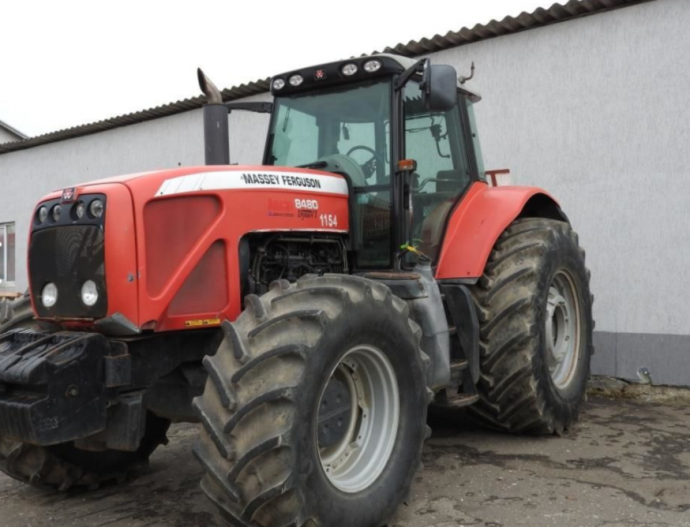 Oldtimer-Traktor от тип Massey Ferguson 8480, Neumaschine в Львів (Снимка 1)