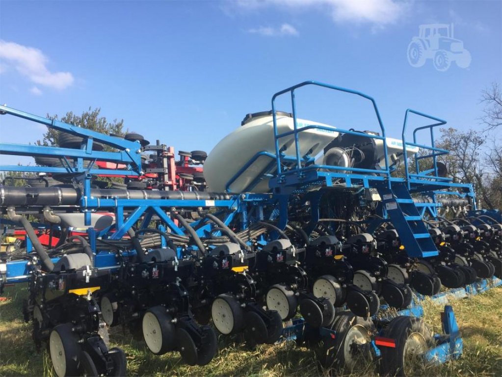 Gareeggenfelder du type Kinze 3600,  en Біла Церква (Photo 2)