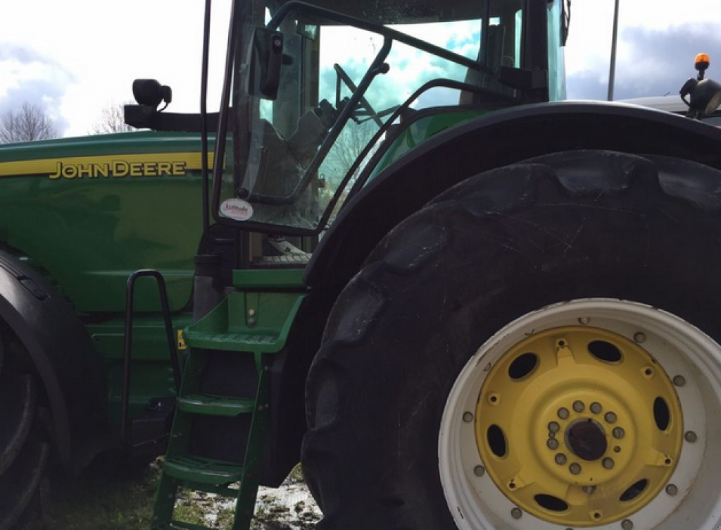 Oldtimer-Traktor van het type John Deere 8520, Neumaschine in Біла Церква (Foto 3)