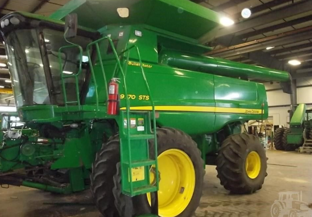 Oldtimer-Mähdrescher Türe ait John Deere 9770 STS, Neumaschine içinde Біла Церква (resim 1)