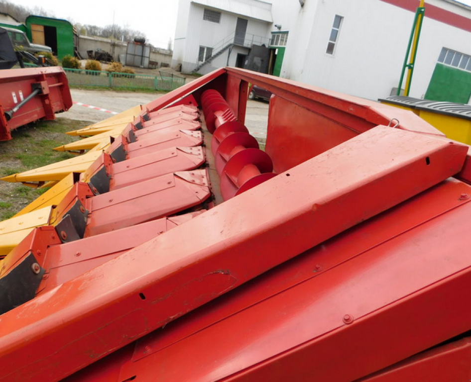 Maispflückvorsatz van het type Massey Ferguson 1218,  in Харків (Foto 3)