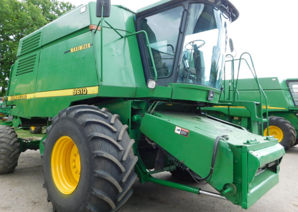 Oldtimer-Mähdrescher del tipo John Deere 9610, Neumaschine en Харків (Imagen 1)