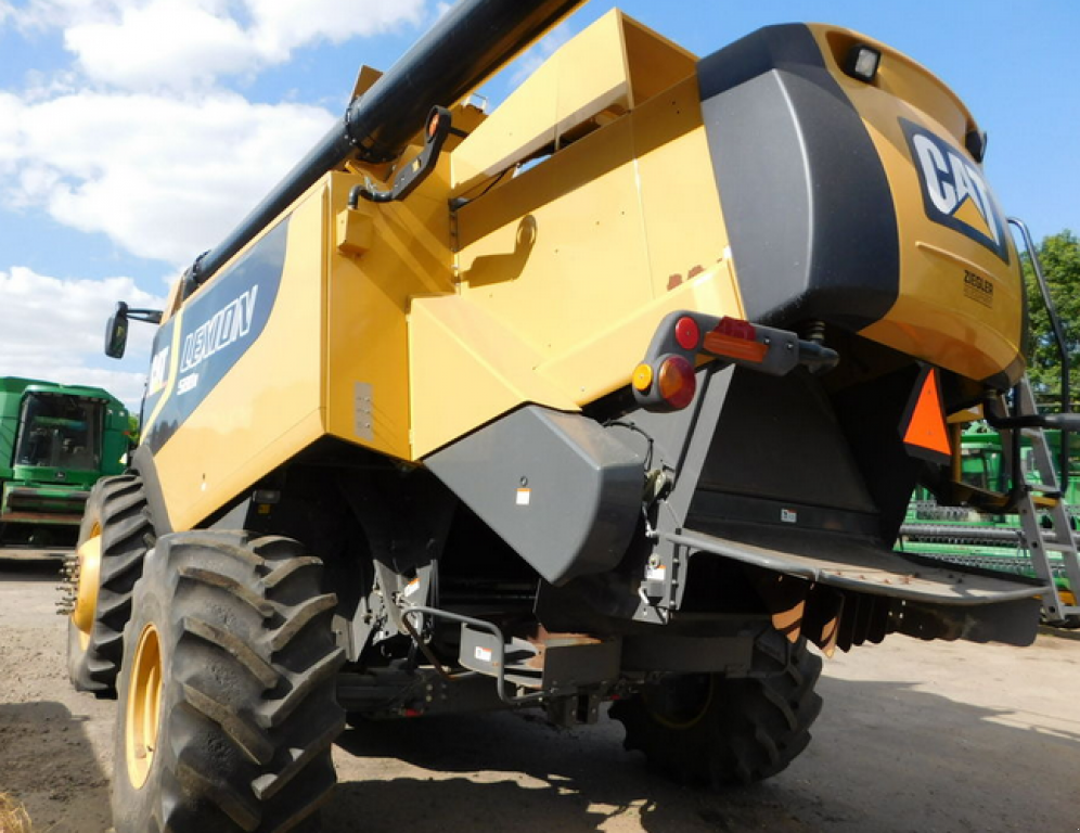 Oldtimer-Mähdrescher typu Caterpillar Lexion 580R, Neumaschine w Харків (Zdjęcie 4)