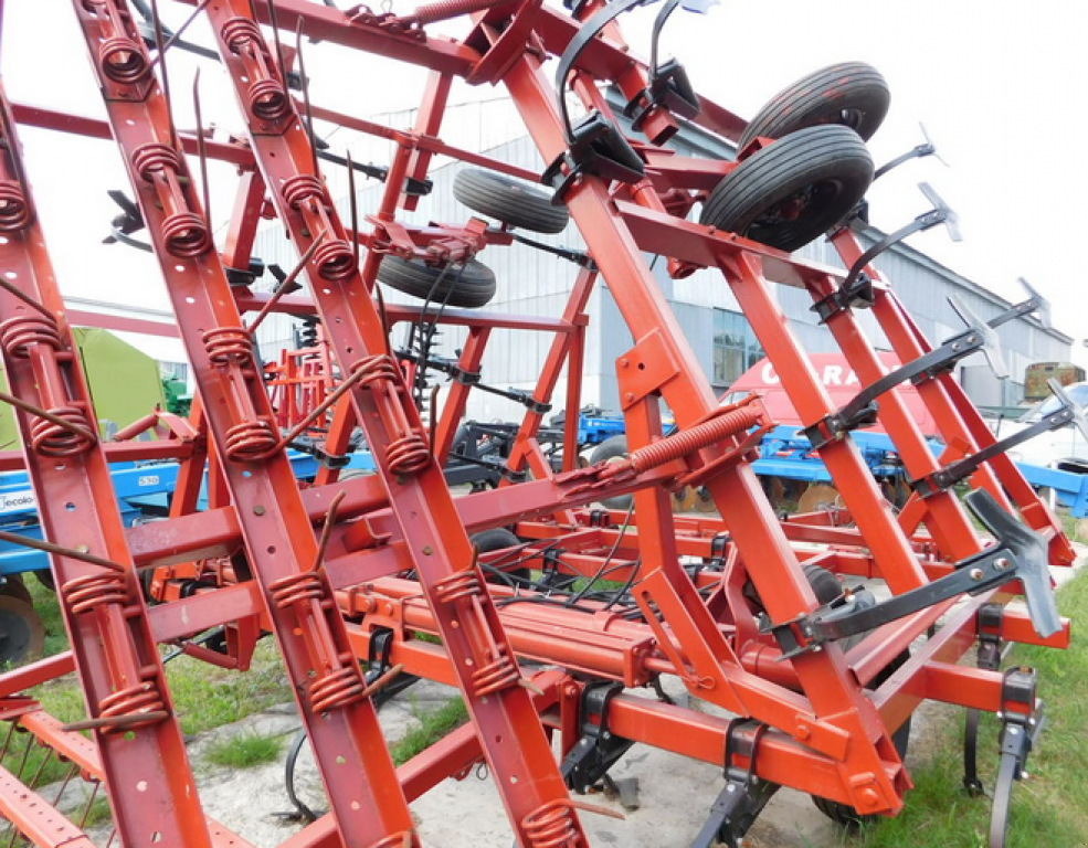 Kartoffelpflegetechnik Türe ait Case IH 4900,  içinde Харків (resim 5)