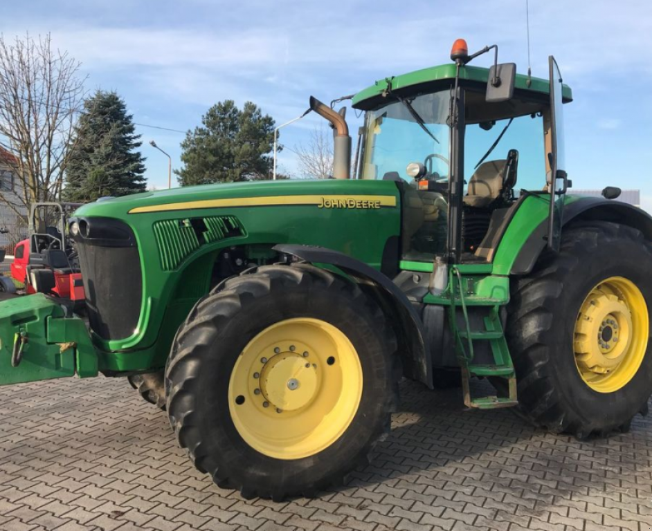 Oldtimer-Traktor Türe ait John Deere 8520, Neumaschine içinde Золочів (resim 5)