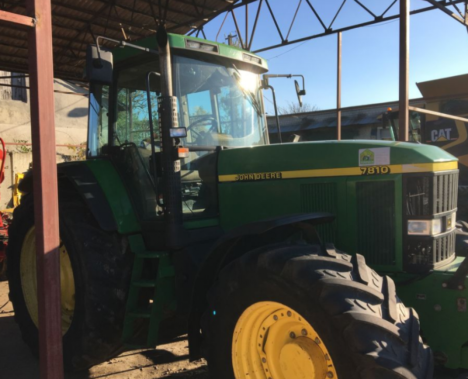 Oldtimer-Traktor typu John Deere 7810, Neumaschine v Золочів (Obrázek 7)