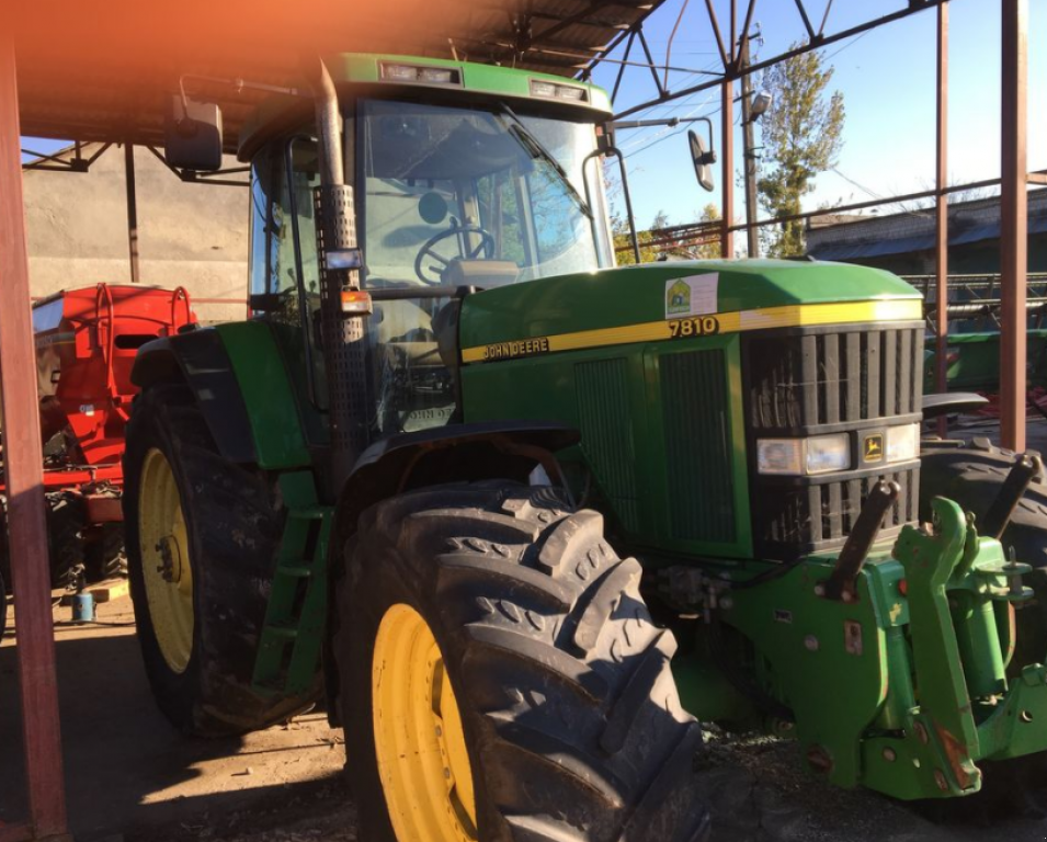 Oldtimer-Traktor of the type John Deere 7810, Neumaschine in Золочів (Picture 5)