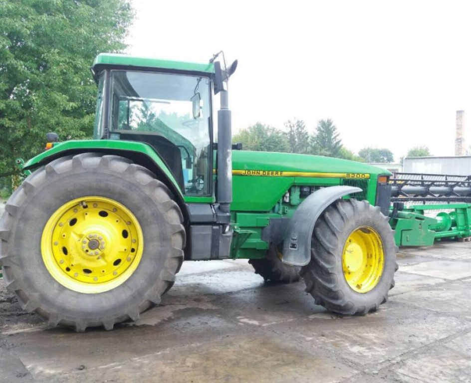 Oldtimer-Traktor a típus John Deere 8200, Neumaschine ekkor: Золочів (Kép 1)