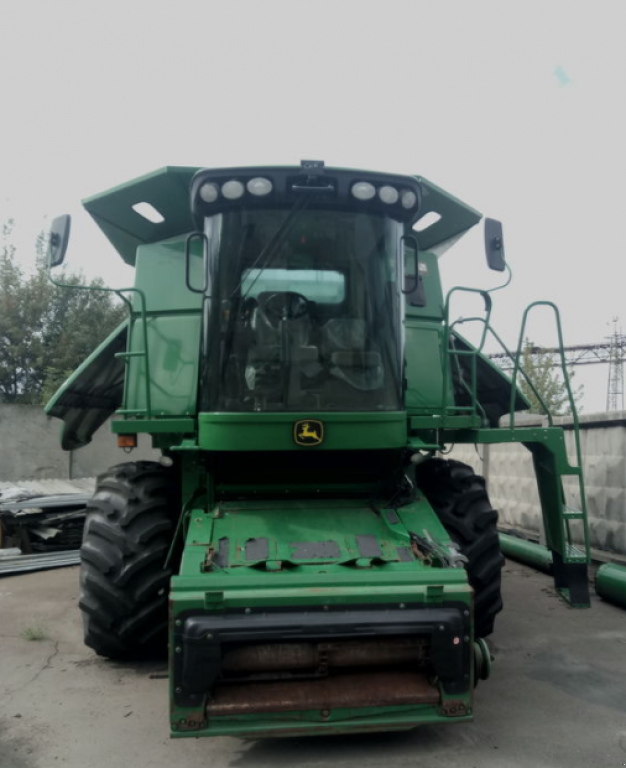 Oldtimer-Mähdrescher del tipo John Deere 9770 STS, Neumaschine en Київ (Imagen 5)