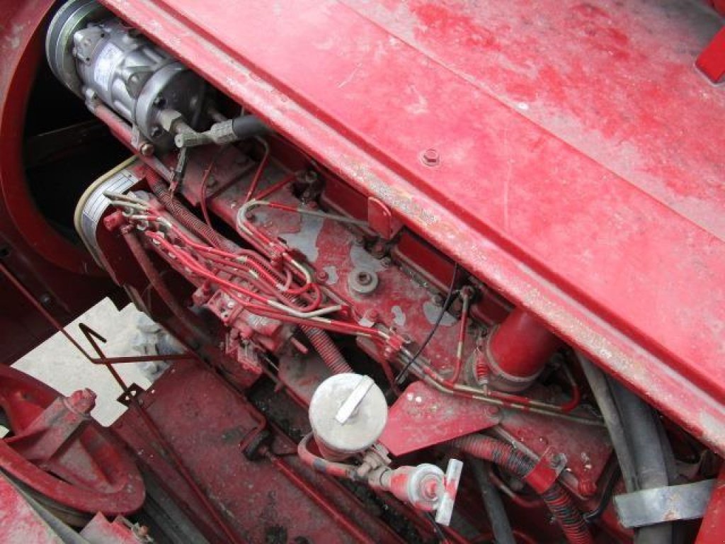 Oldtimer-Traktor van het type Case IH 8940, Neumaschine in Київ (Foto 3)