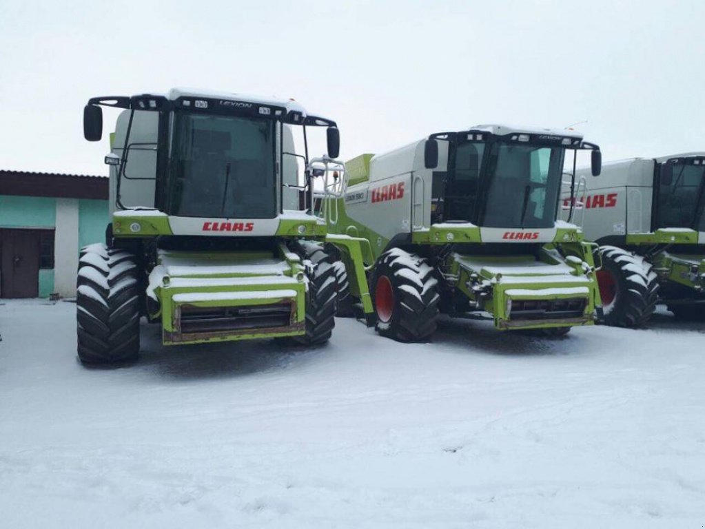 Oldtimer-Mähdrescher des Typs CLAAS Lexion 580, Neumaschine in Не обрано (Bild 4)