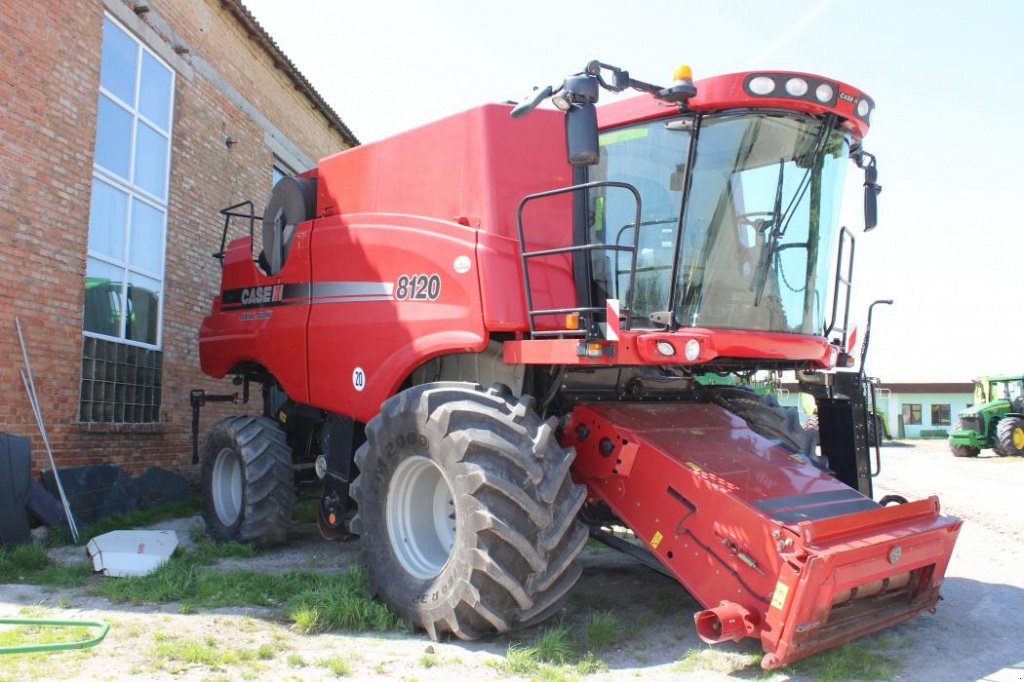 Oldtimer-Mähdrescher van het type Case IH 8120, Neumaschine in Не обрано (Foto 4)