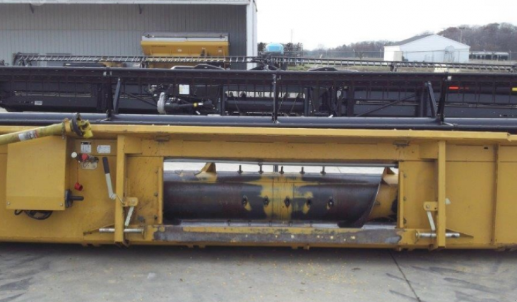 Schneidwerk Türe ait Caterpillar F30,  içinde Київ (resim 8)