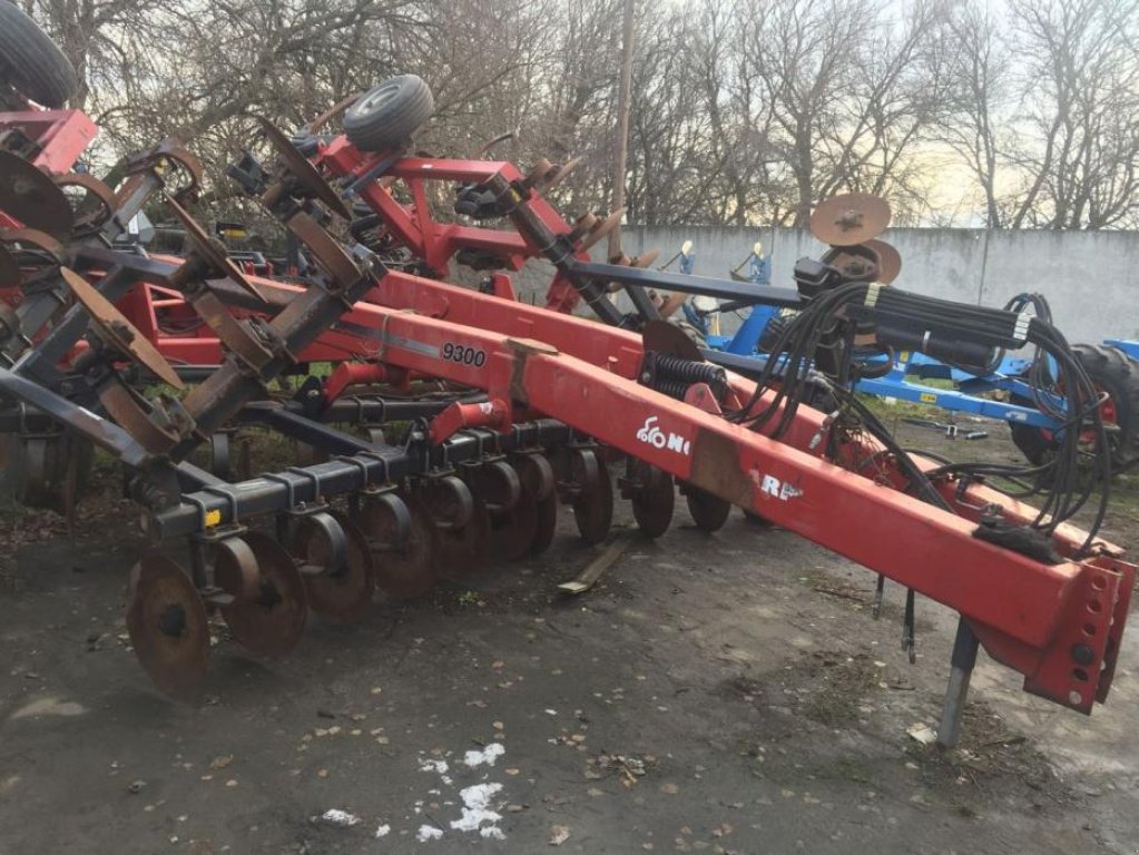 Spatenpflug del tipo Case IH Ecolo-Tiger 9300,  In Глобино (Immagine 4)