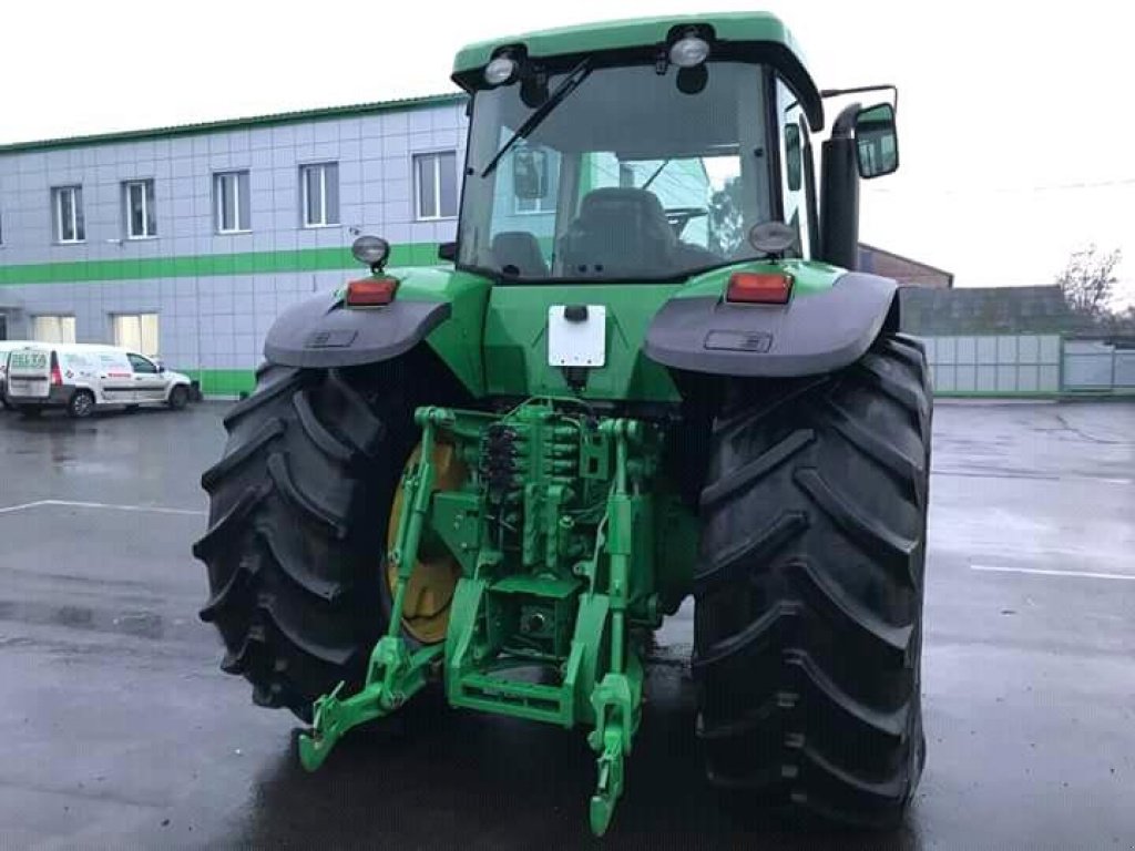 Oldtimer-Traktor van het type John Deere 8520, Neumaschine in Черкаси (Foto 10)