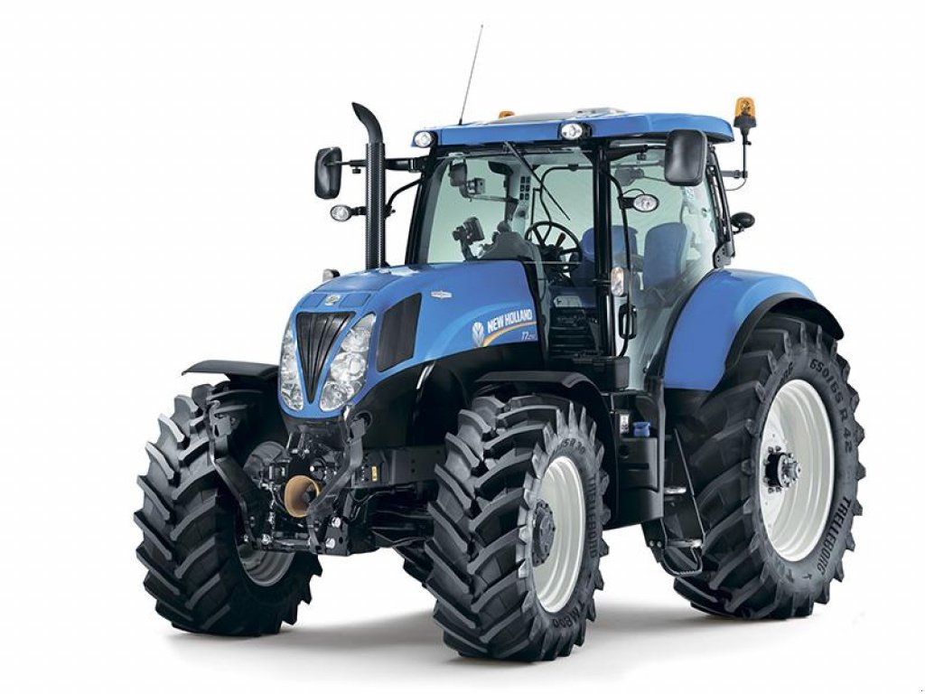 Oldtimer-Traktor του τύπου New Holland T7060, Neumaschine σε Кіровоград (Φωτογραφία 1)