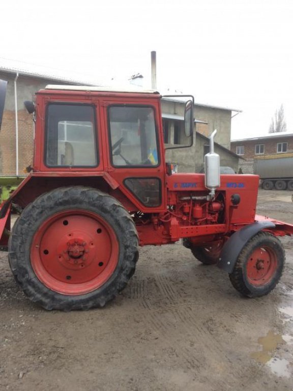 Oldtimer-Traktor del tipo Belarus Беларус-80, Neumaschine en Камянець-Подільский (Imagen 8)