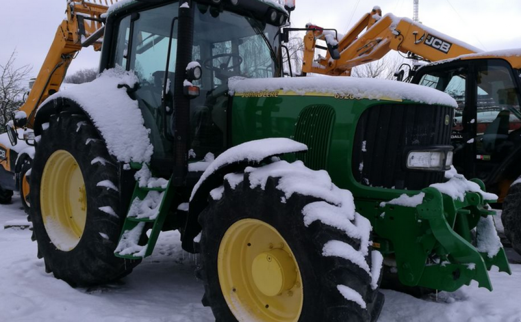 Oldtimer-Traktor van het type John Deere 6920, Neumaschine in Рівне (Foto 1)